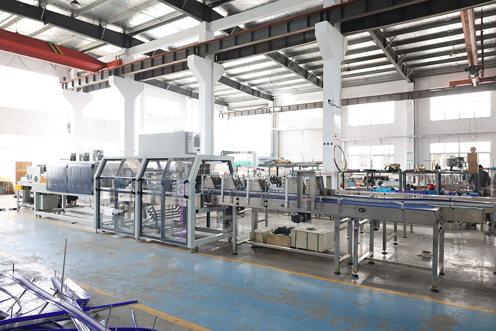 High quality complete small water bottle washing filling capping machine mineral bottle water production line supplier