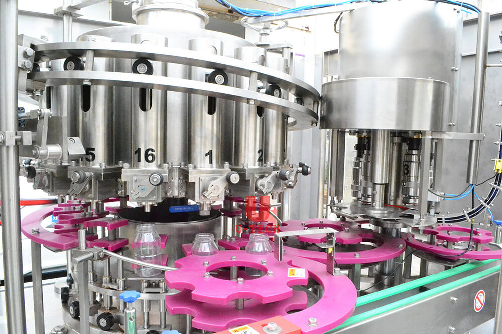 Experience seamless filling with our top-of-the-line mayonnaise filling machine.