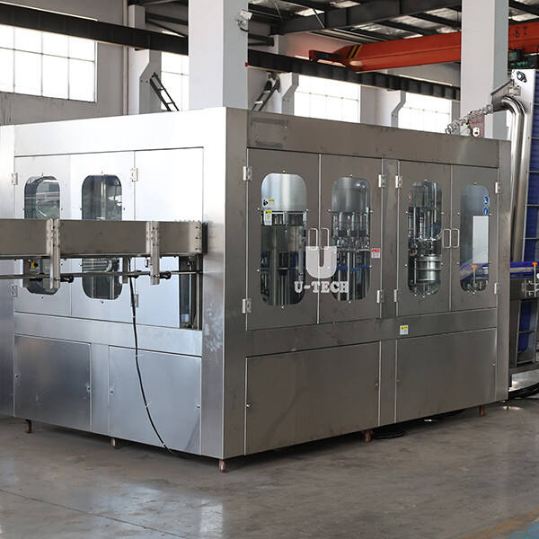 Ensuring Consistency and Safety with a Juice Bottling Machine