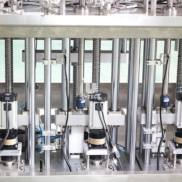 Reliable equipment for filling lotion bottles with ease