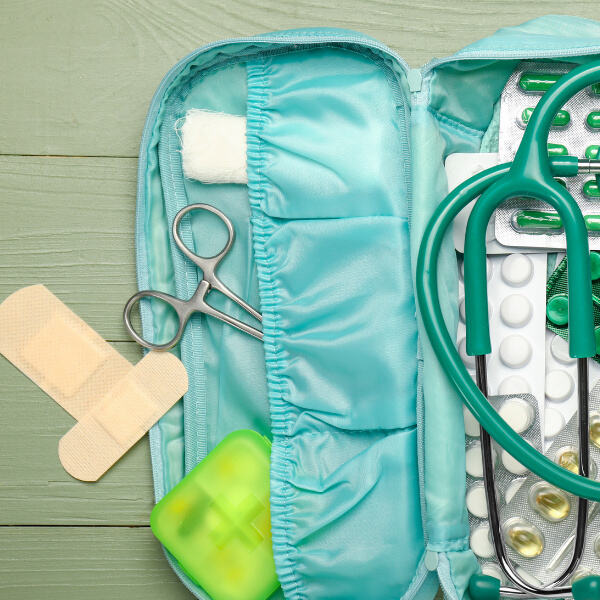 Stay safe on the job with an easily-accessible office first aid kit.