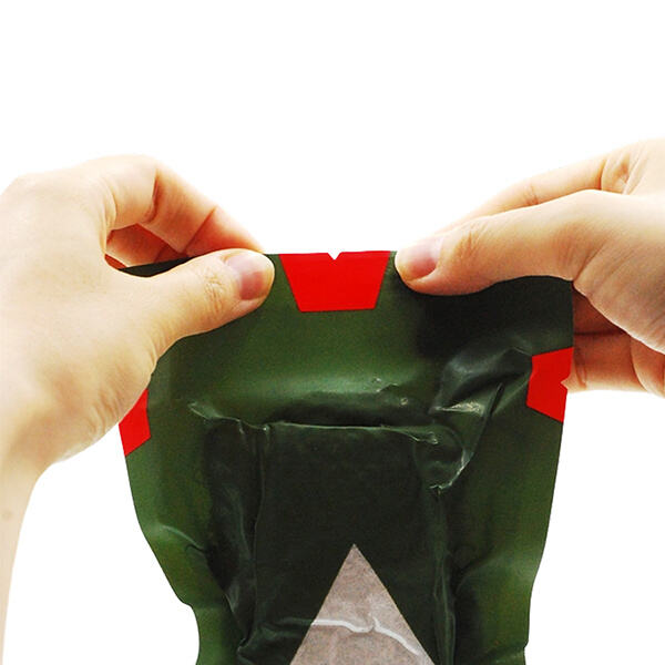 Quick and easy bleeding control with compressed gauze