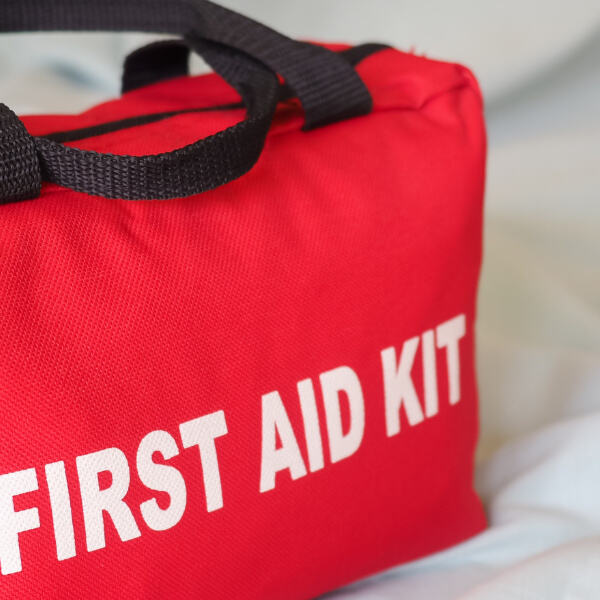 Uy va mashiningizda katta first aid kit bor bo'lishining muhimligi