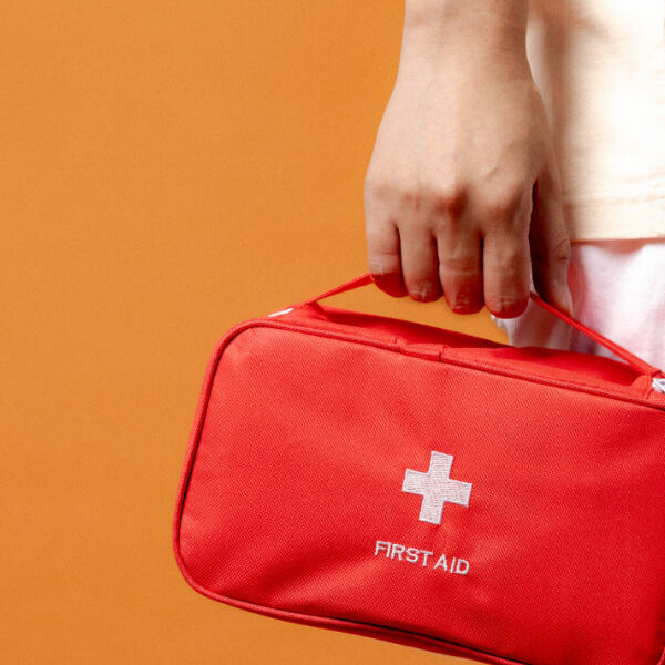 How an Emergency First Aid Kit Can Save a Life? 