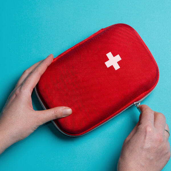 Emergency holatlarga qarshi Katta First Aid Kit