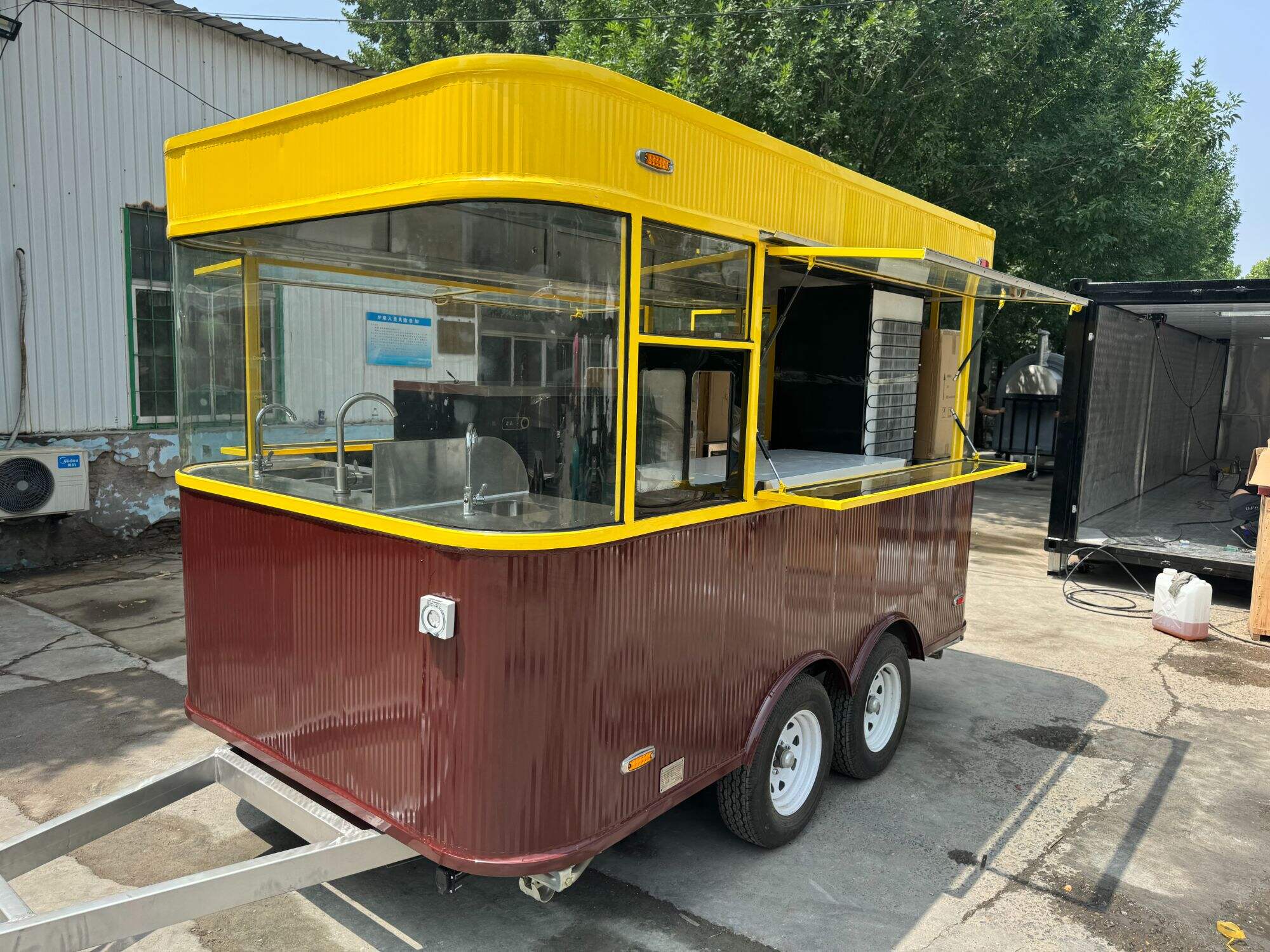 TUNE Street Food Truck is here! Which one do you like?