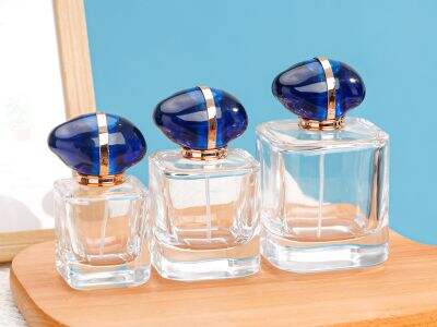 ກະດາຍນ້ຳຫອມທີ່ເຕີມຊ້ຳໄດ້ໄຮ້ອະນຸຍາດໃນຂອງແຖວຂຶ້ນຍົນສາກົນບໍ?