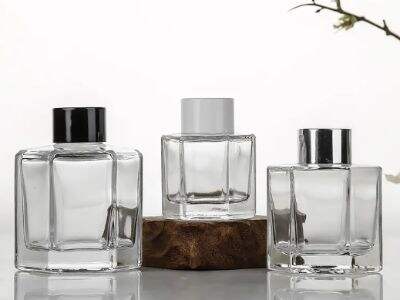 Why Glass Diffuser Bottles Outperform Plastic in Scent Retention