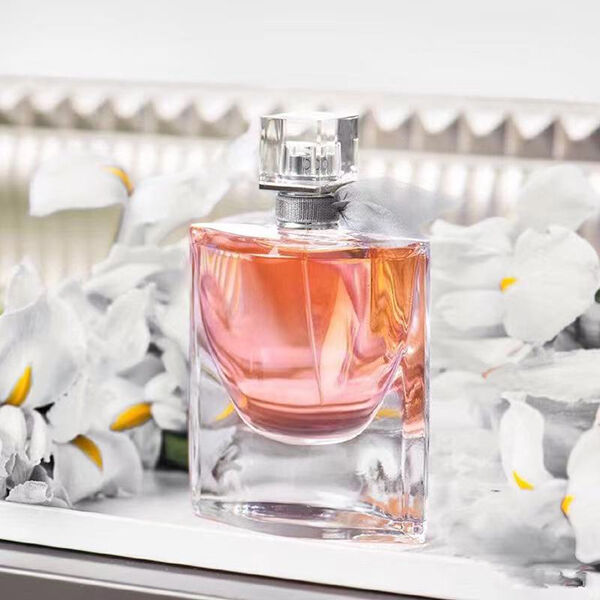 Admiring the Timeless Designs of Vintage Scent Bottles