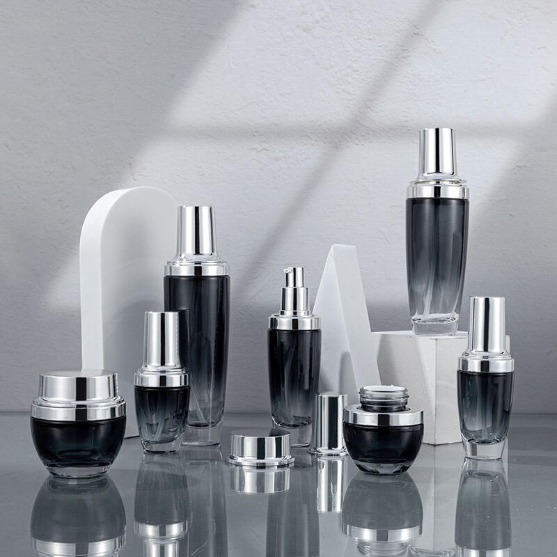 Gradient black cosmetic set bottle