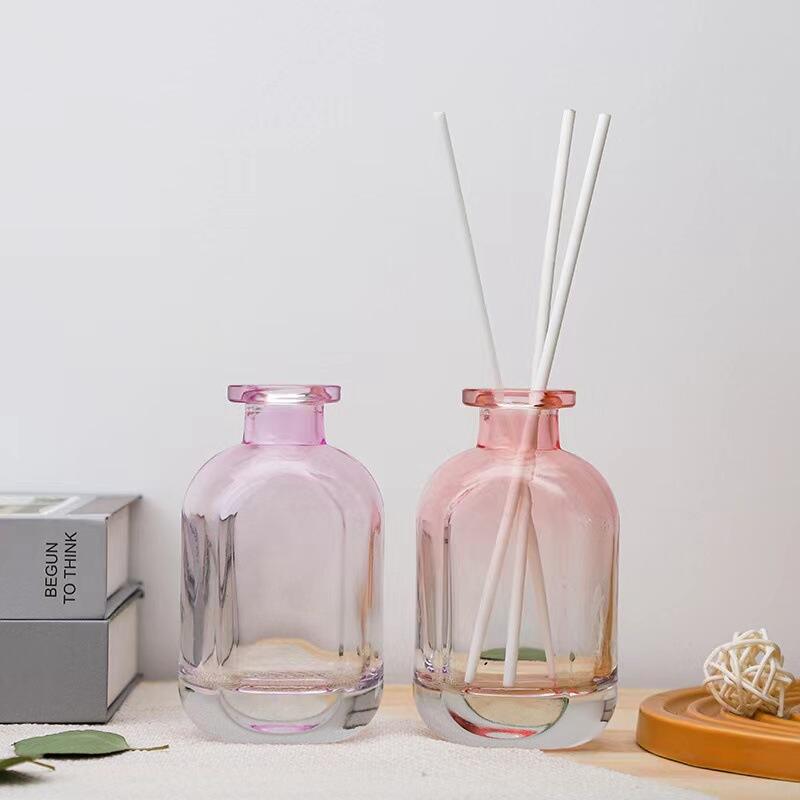 Faceted aromatherapy bottle