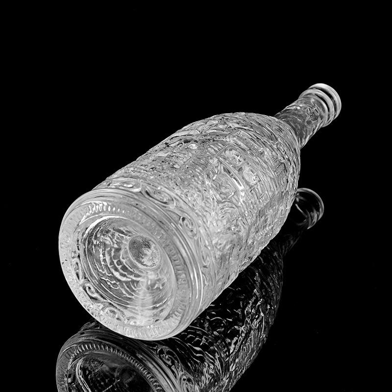 800ml embossed vodka bottle