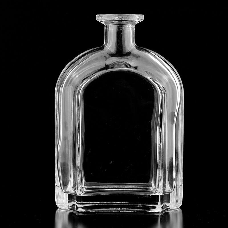 700ml Whisky bottle