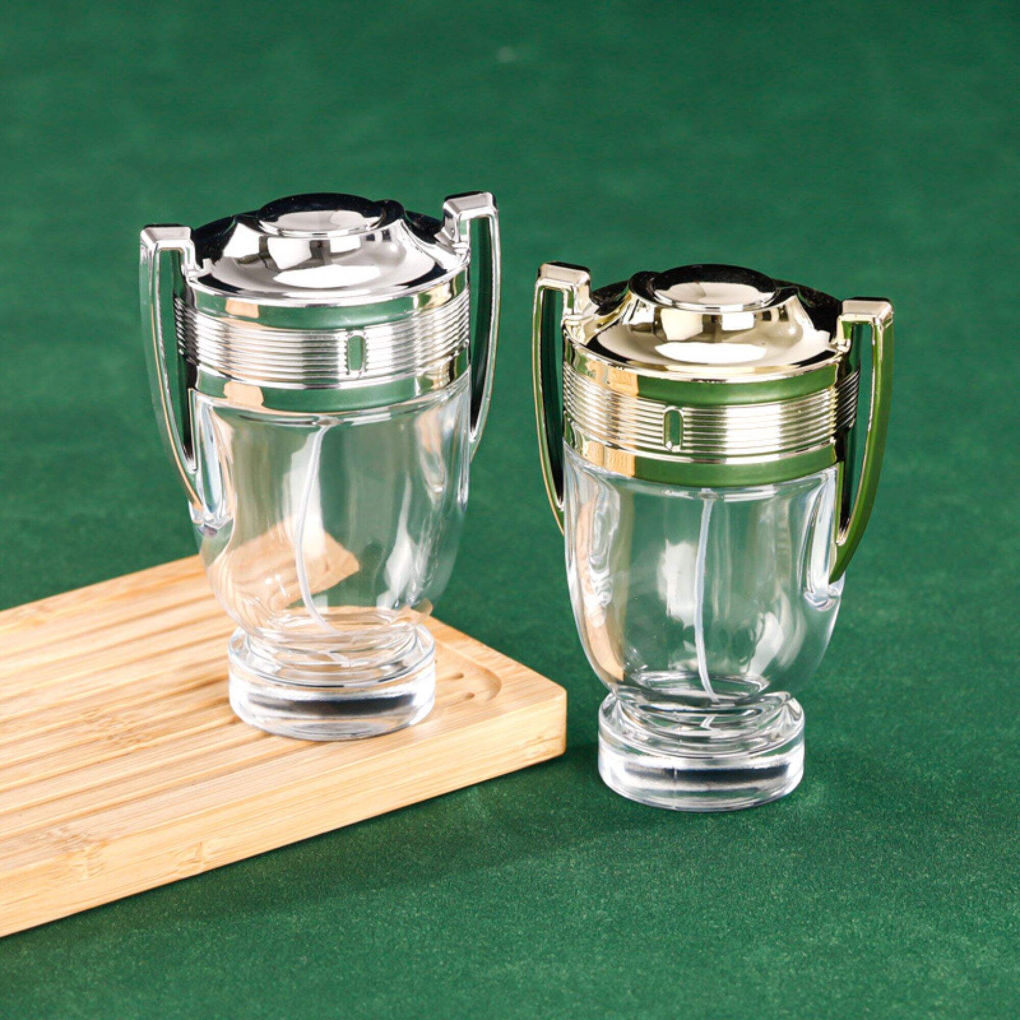 parfémka ve tvaru poháru o objemu 100ml