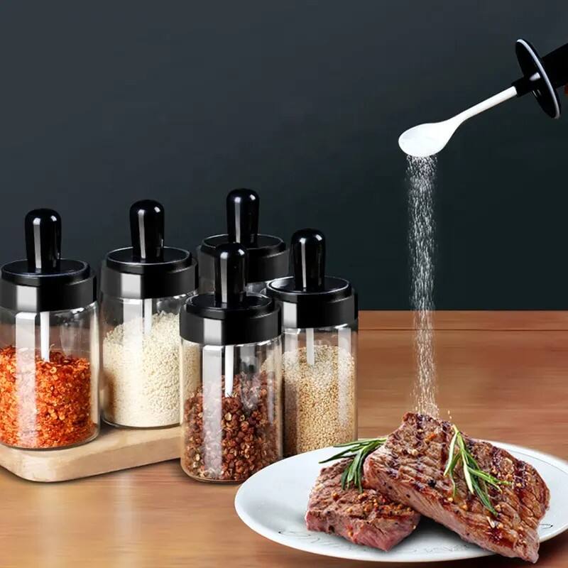 Seasoning jar + plastic lid