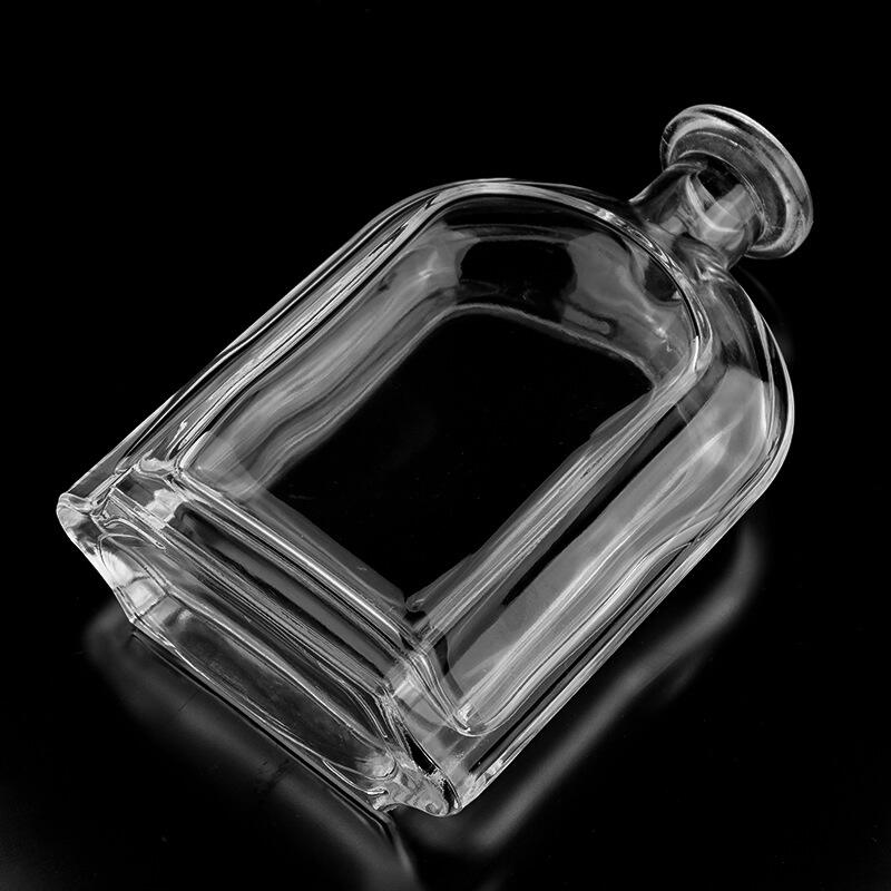 700ml Whisky bottle