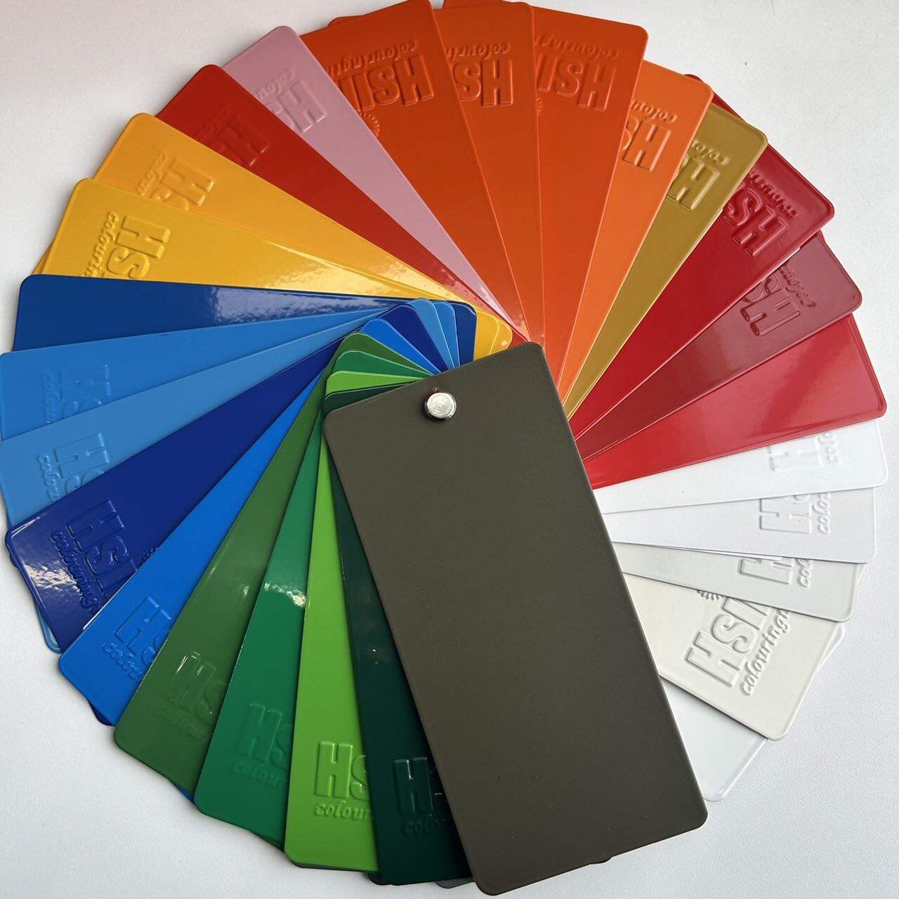 RAL Pantone Color Polyester Gloss Semi Matte Powder Coating Paint