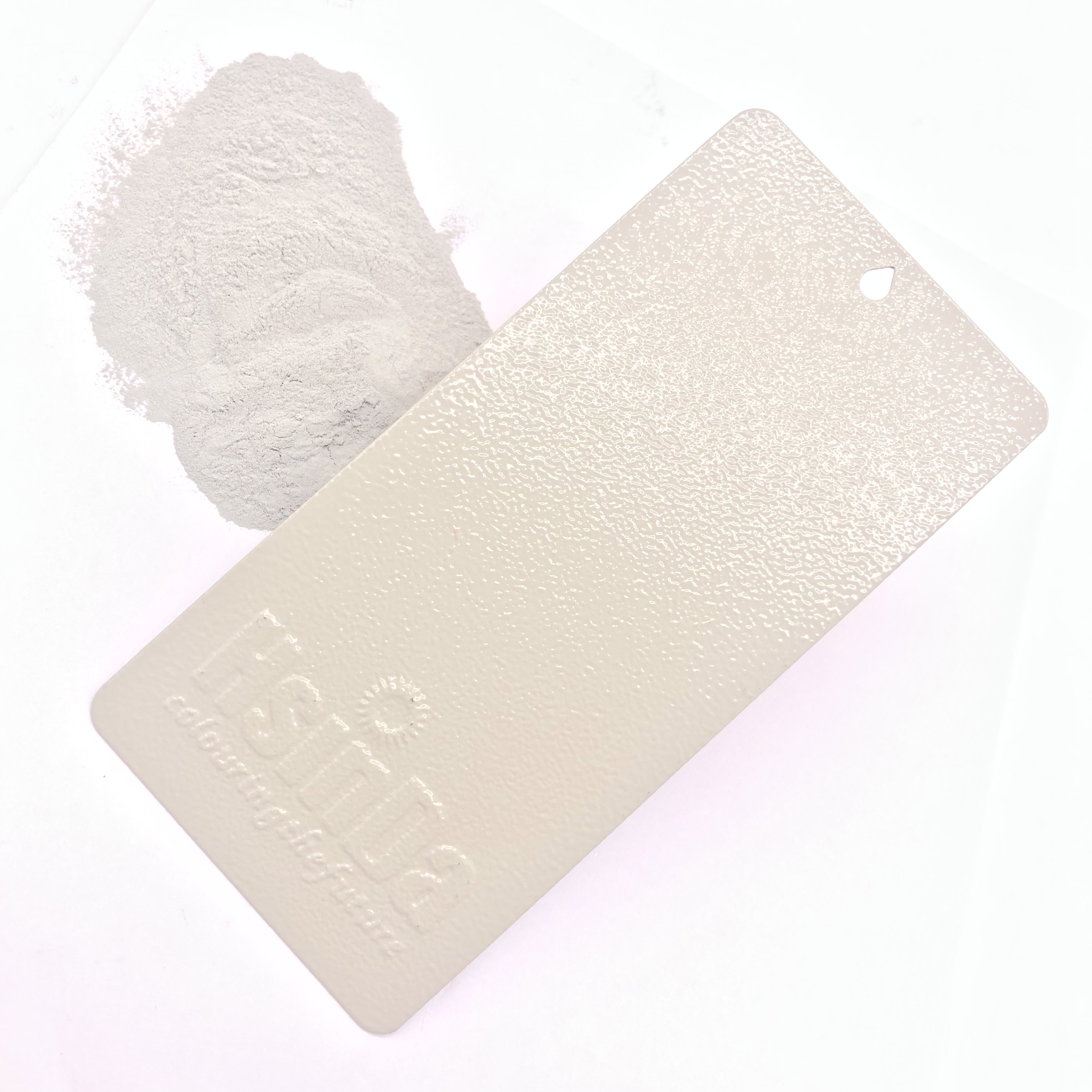 What are the differences in application methods between powder paint and liquid paint