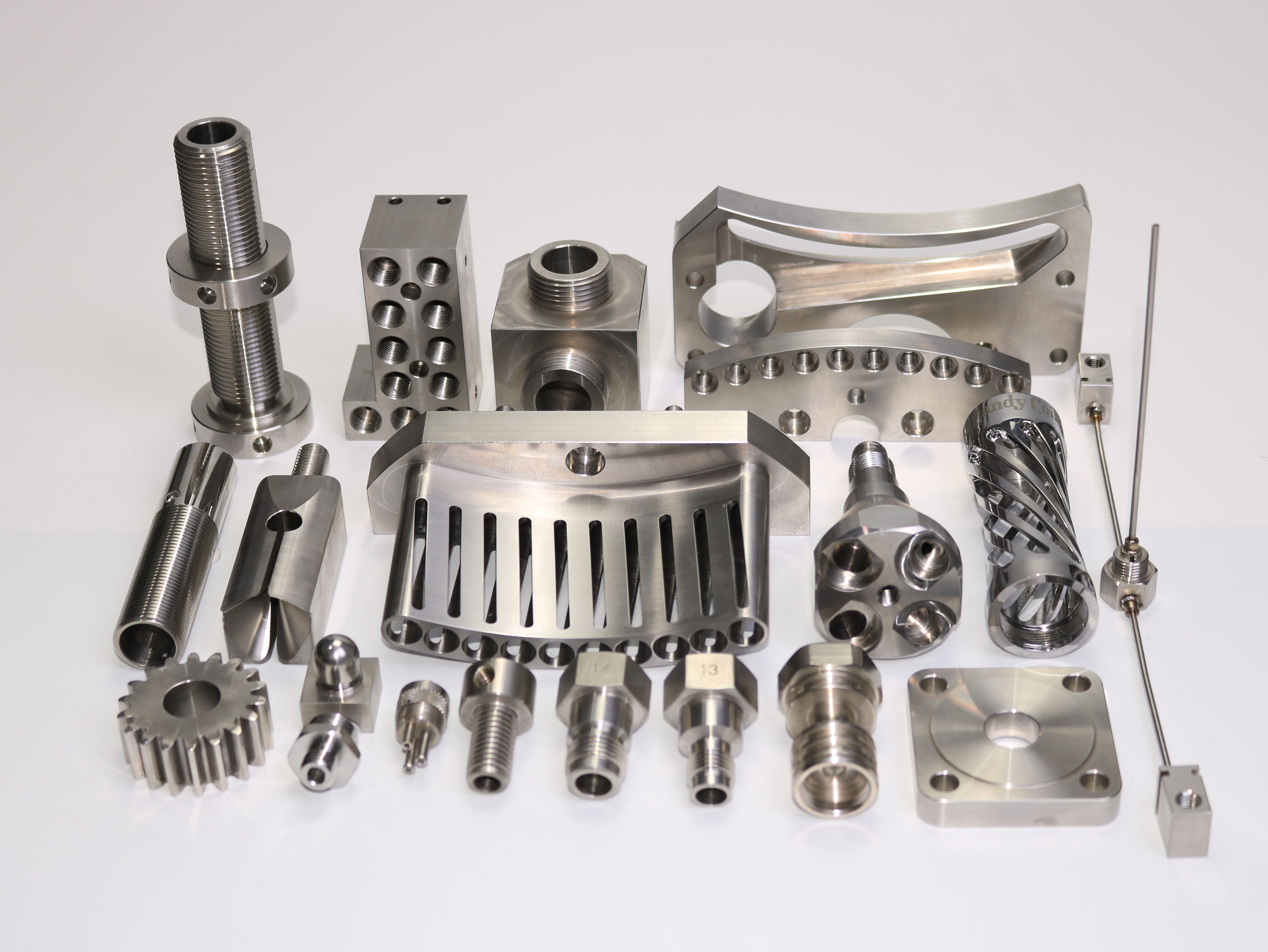rapid cnc plastic parts machining services  prototypes -0