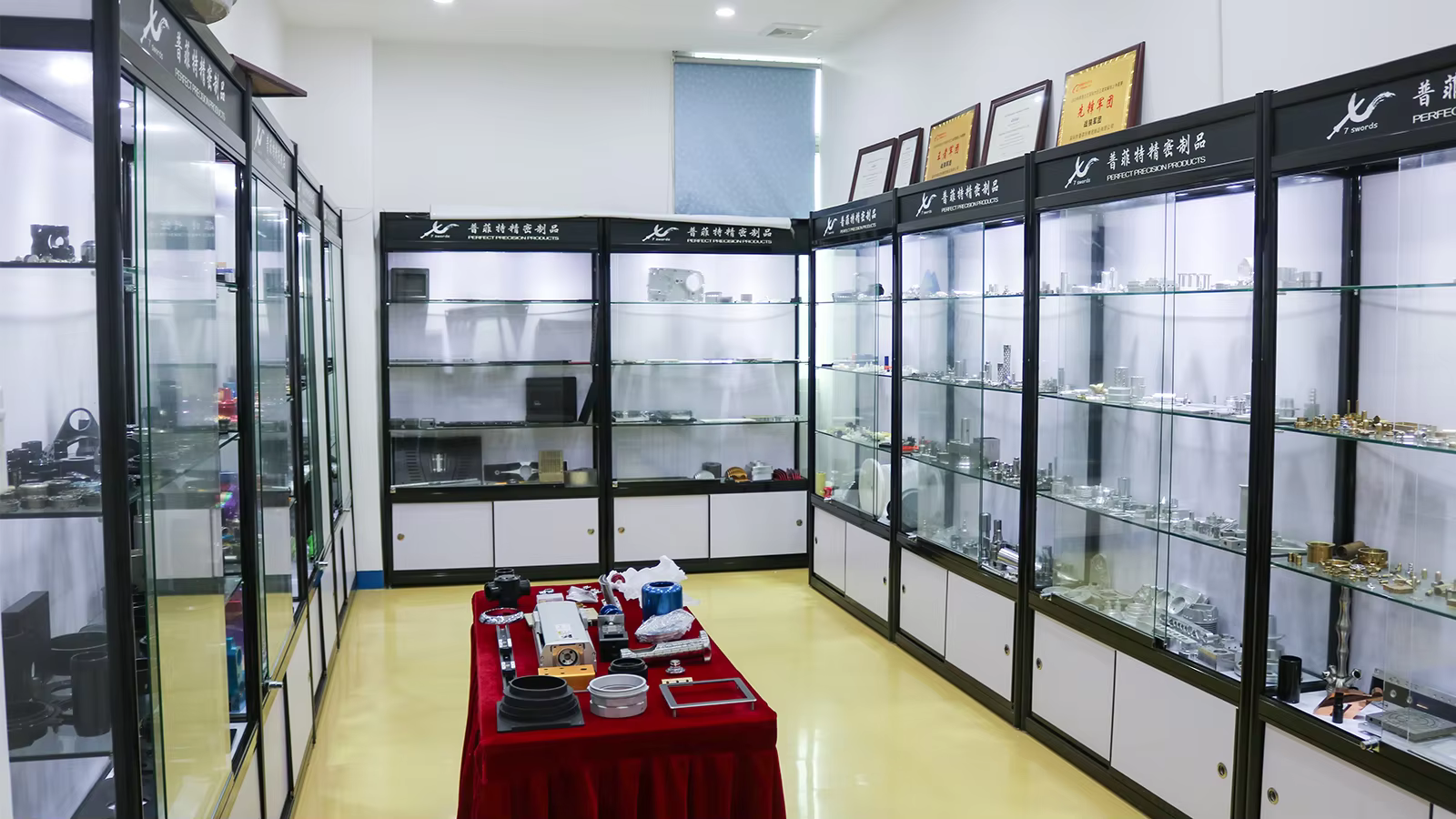 precision plastic cnc machined parts tight tolerance prototypes production -1