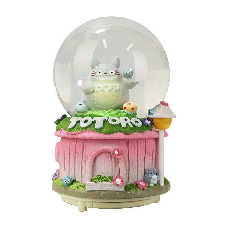 Totoro prizor krogle z metulji - Anime - Tematski dekor