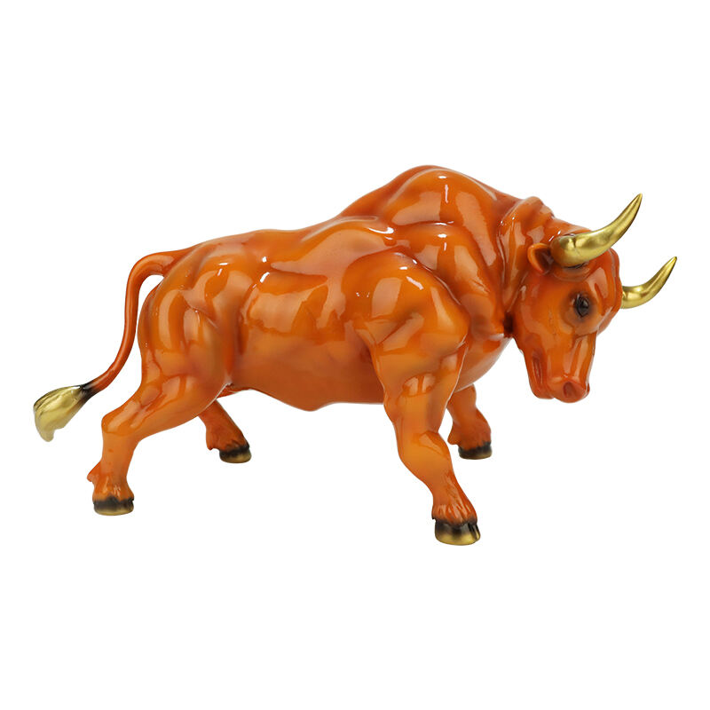 Gyanta Red Bull szobor – szimbolikus erő díszítése