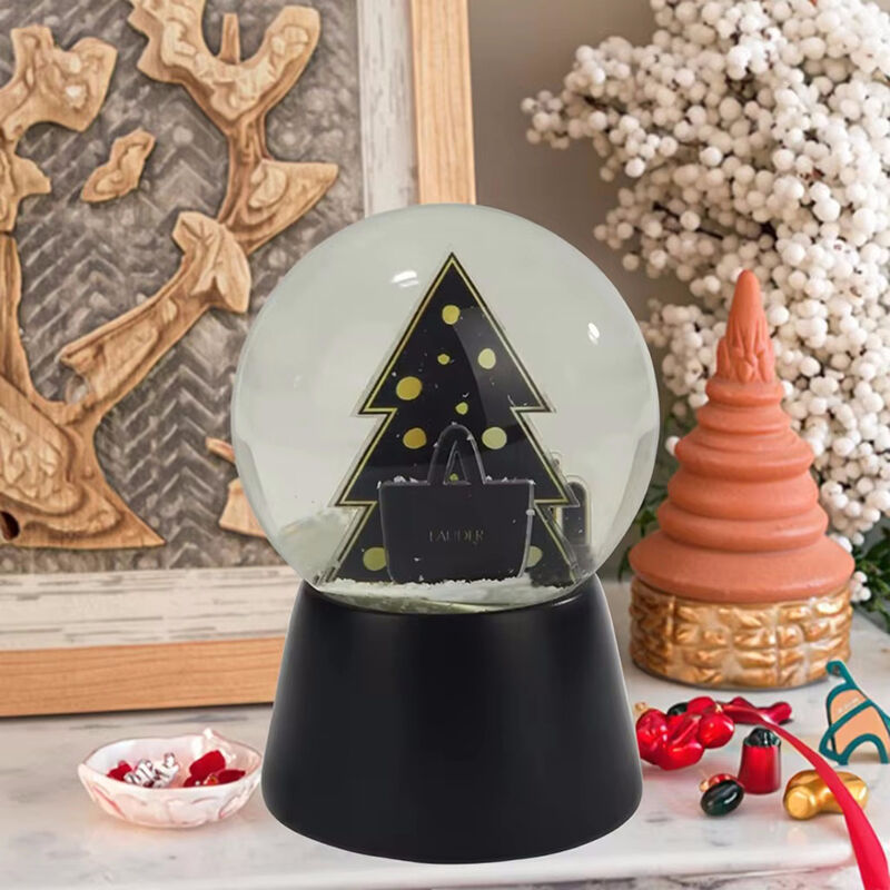 Luxury Christmas Ornaments: Premium Resin, Elegant & Statement-Making Advantages