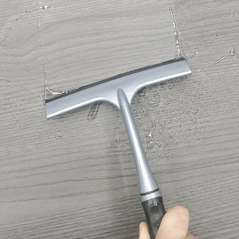 JA3109 squeegee (1).jpg