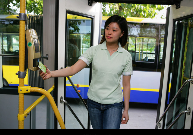  bus and metro card-4