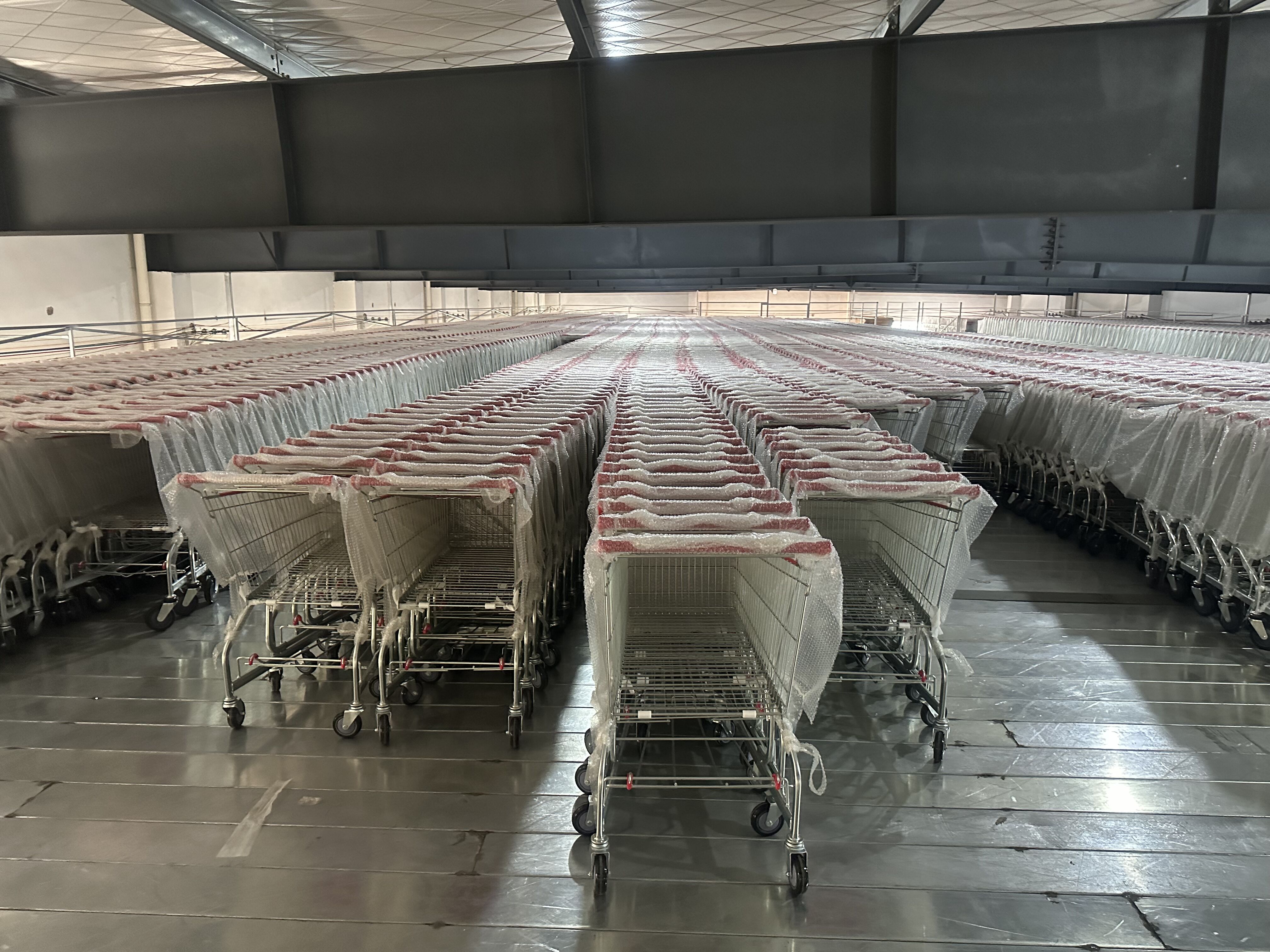 Cách Chọn Xe Đẩy Mua Sắm Tốt Nhất Cho Bán Lẻ