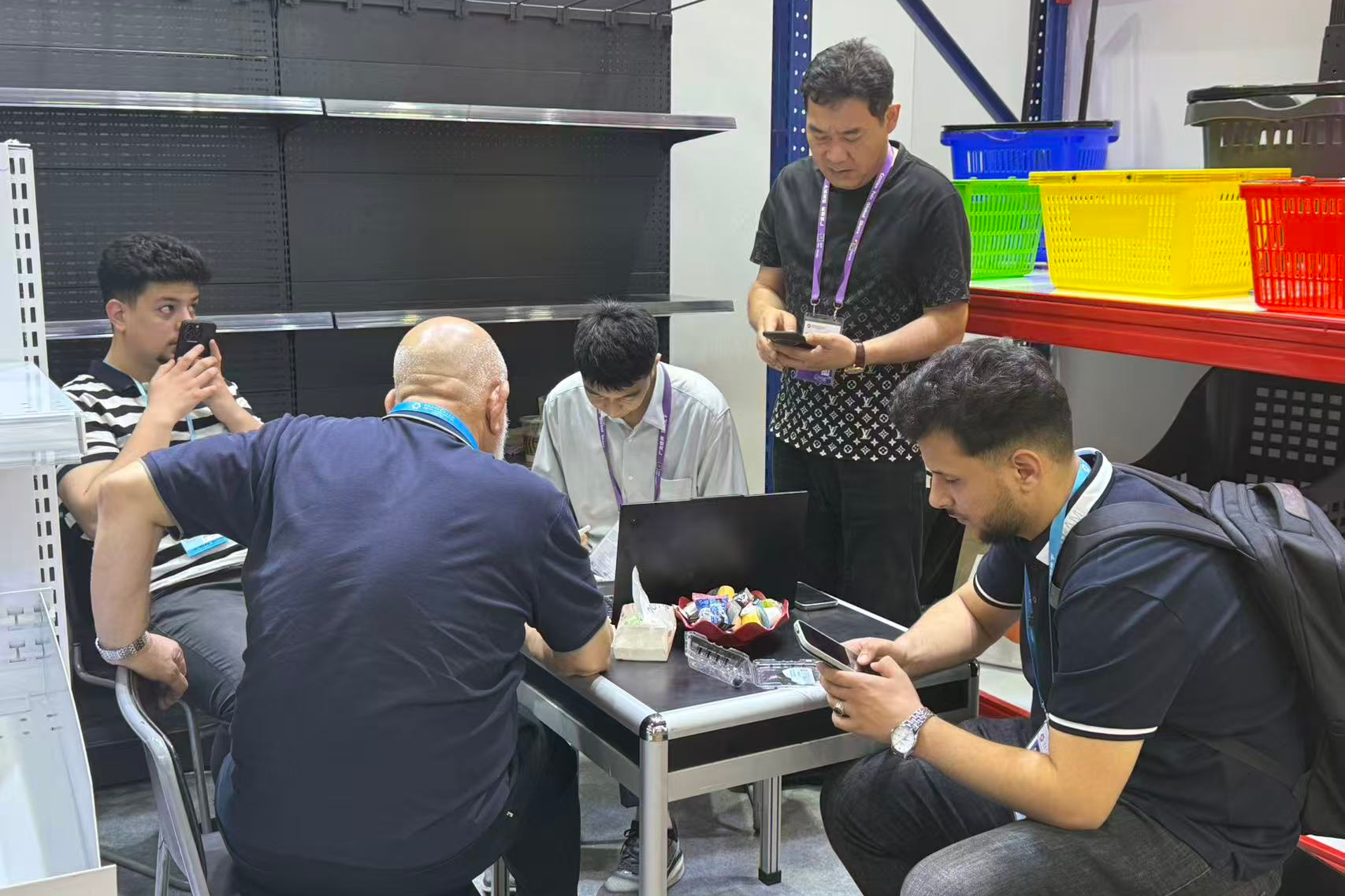 Suzhou Yuanda Shelves: In Full Swing at the Canton Fair!