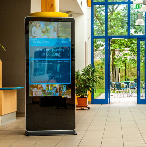 32Inch Floor Standing Digital Signage  Kiosk Smart Advertising Display for Shopping Mall