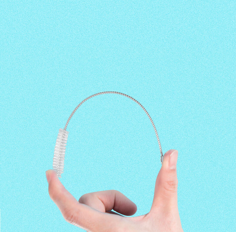 A Straw Cleaner Brush With Soft Bristles For Safely Cleaning Glass Straws.