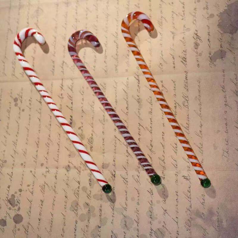 Christmas stirring sticks—perfect for everyone on your nice list.