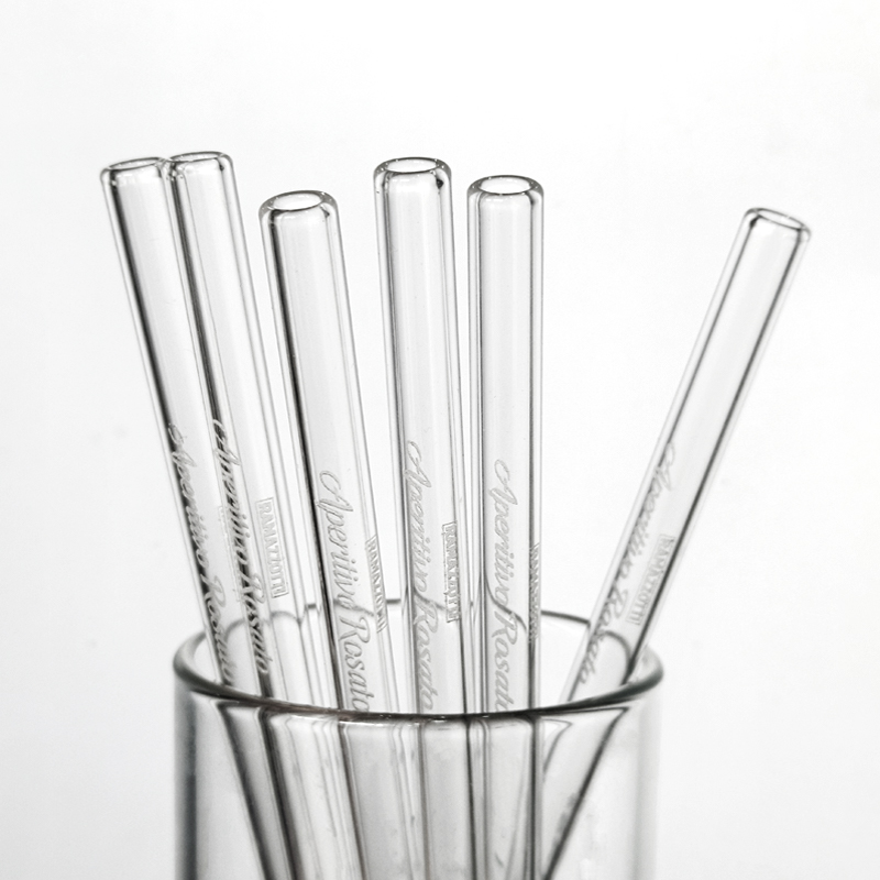 Glass Drinking Straws: A Sustainable Alternative to Disposable Ones