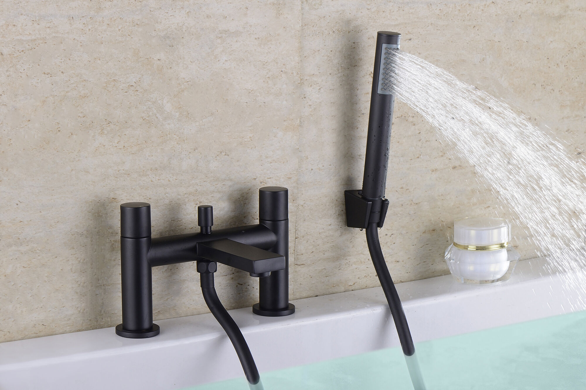 Why is the matte black tap becoming a top choice for designer shhowrooms?