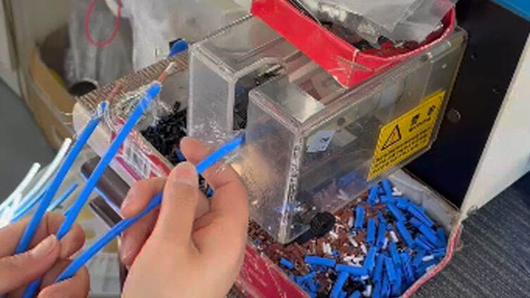 Trzyosiowa maszyna firmy Wotong Machinery