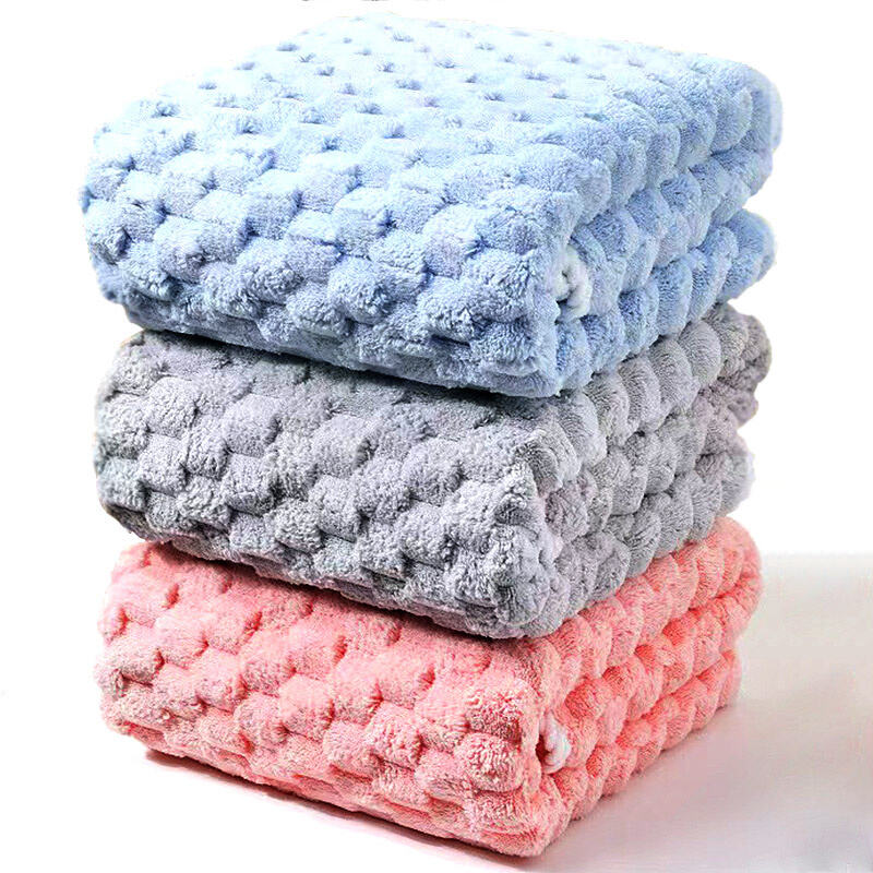 Factory Supply 70x140 Shower Towels Super Absorbent Quick Dry Thicked Coral Fleece Cloud Velvet Microfiber Bath Towel