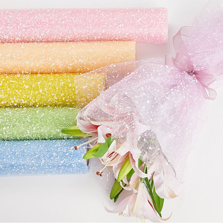 Makukulay na Snow Gauze Flower Wrapping Paper