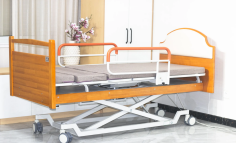Perché Scegliere il Letto Giusto per Anziani è Cruciale per le Cure Geriatriche
