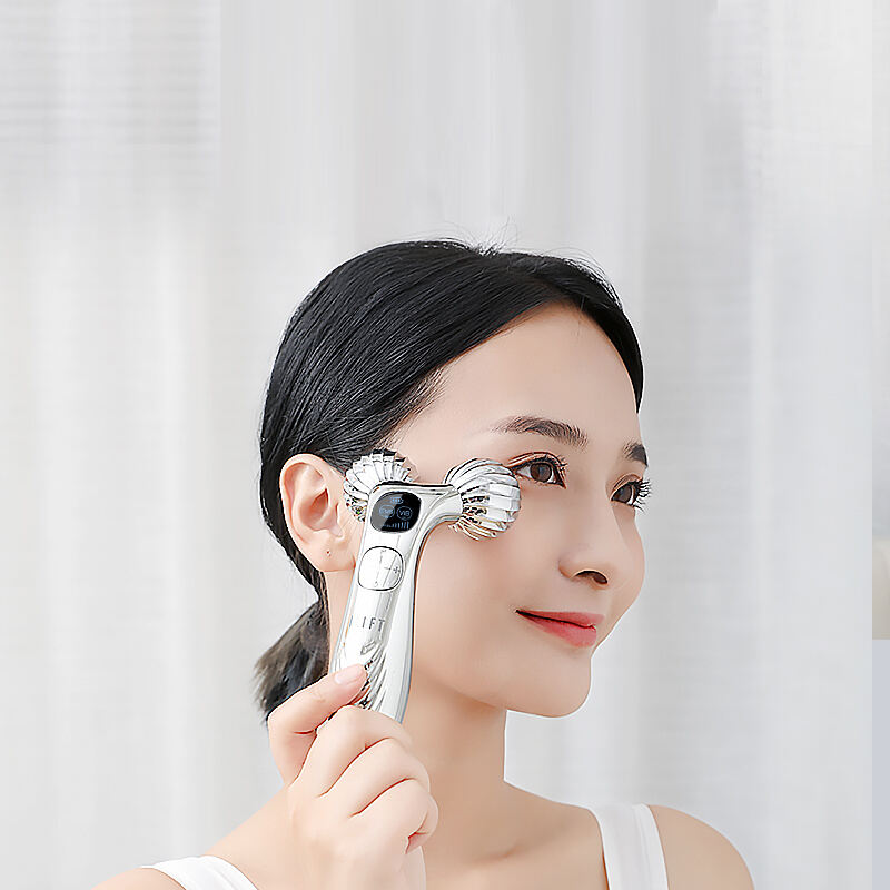 3D Face Roller: Sculpting and Relaxing Your Facial Contours