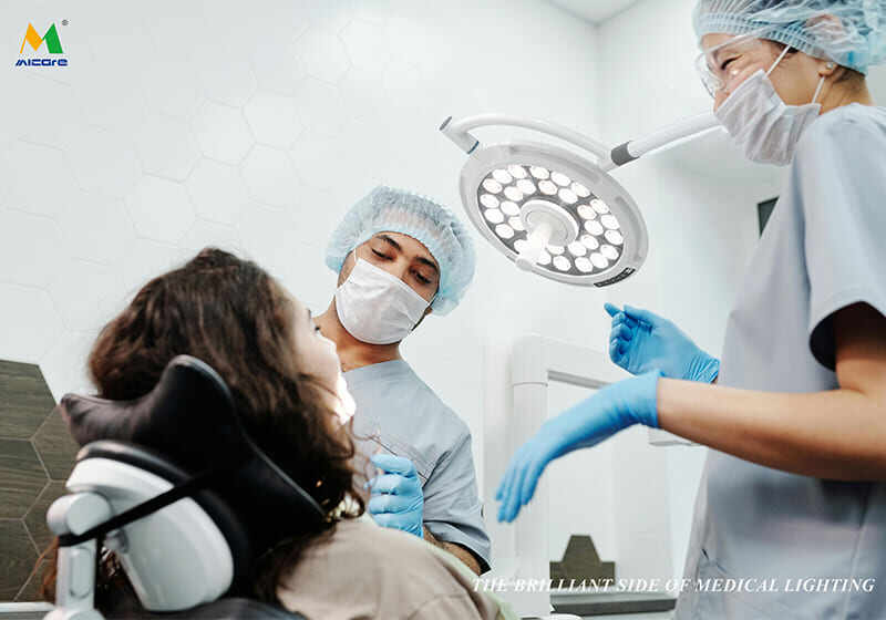 JD1800 Series Minor Surgical Lights