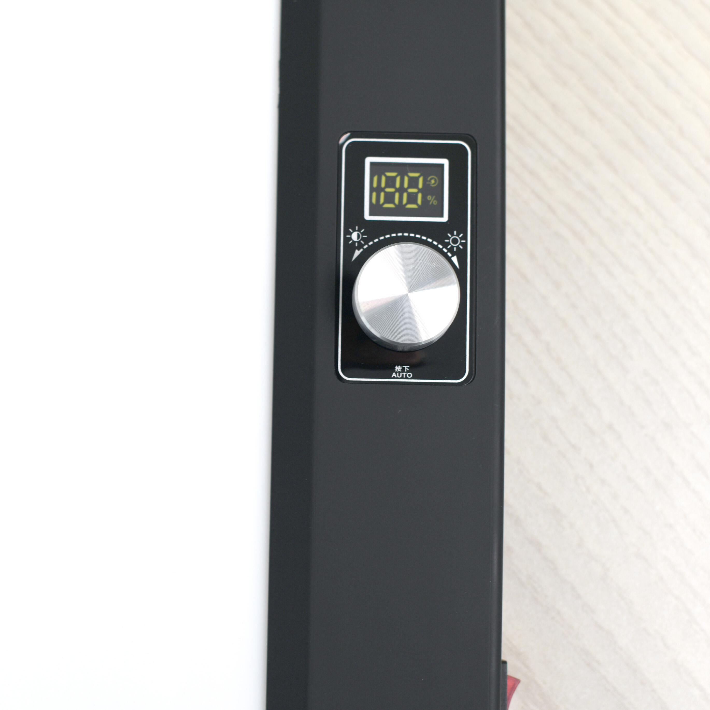 حل إضاءة صديق للبيئة واقتصادي مع مصابيح الهالوجين LED