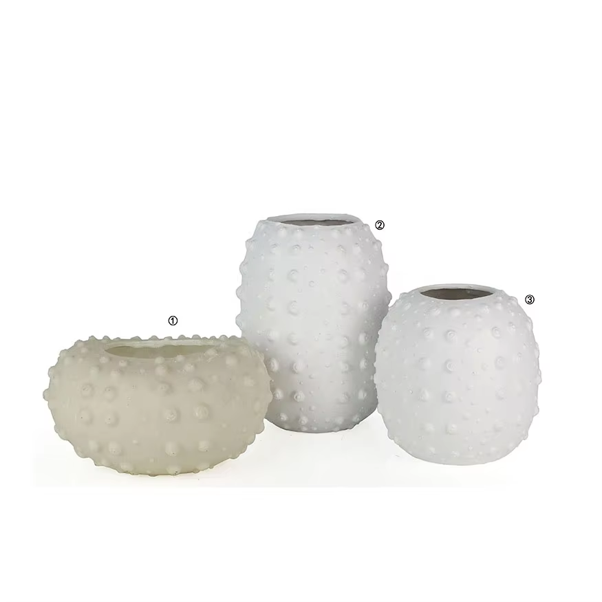Discover Our Exquisite Vintage Ceramic Flower Pots With Glaze Finish