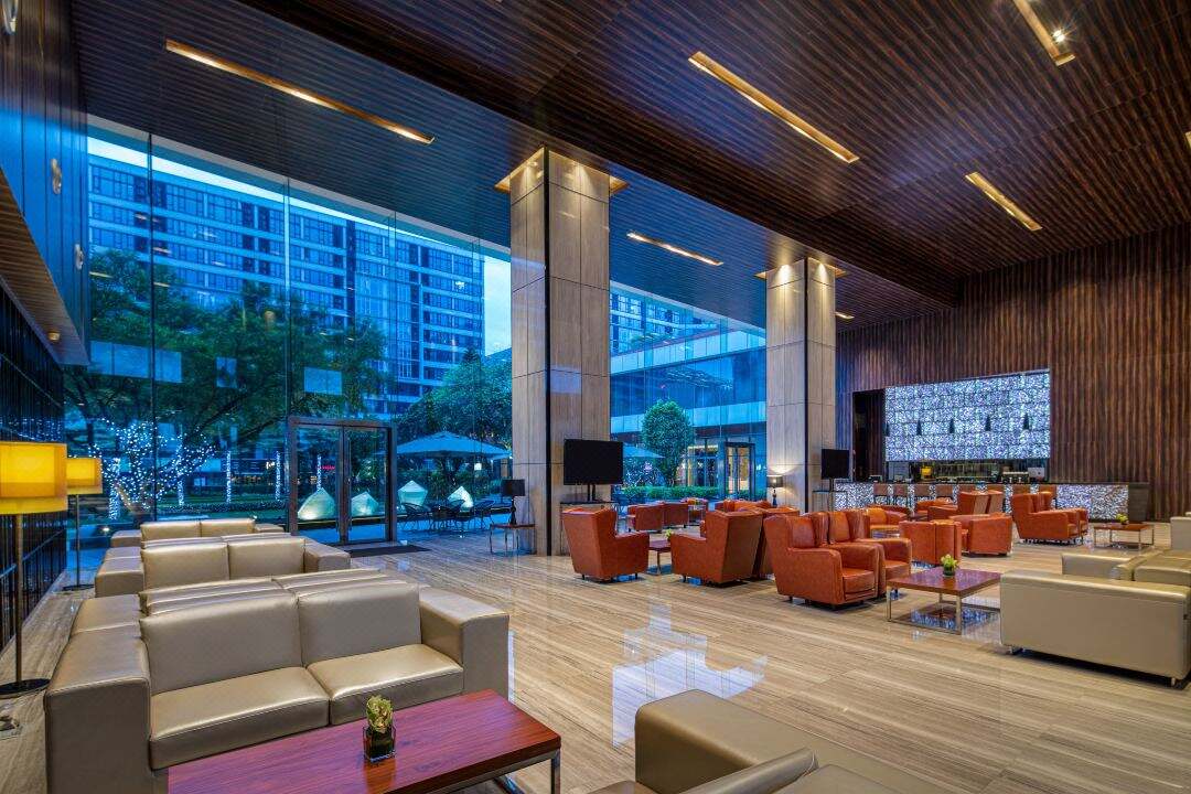 Elevates the Crowne Plaza Huadu with Bespoke Design Solutions