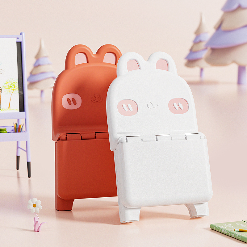 Why Stackable Plastic Stools Maximize Space Without Compromising Function