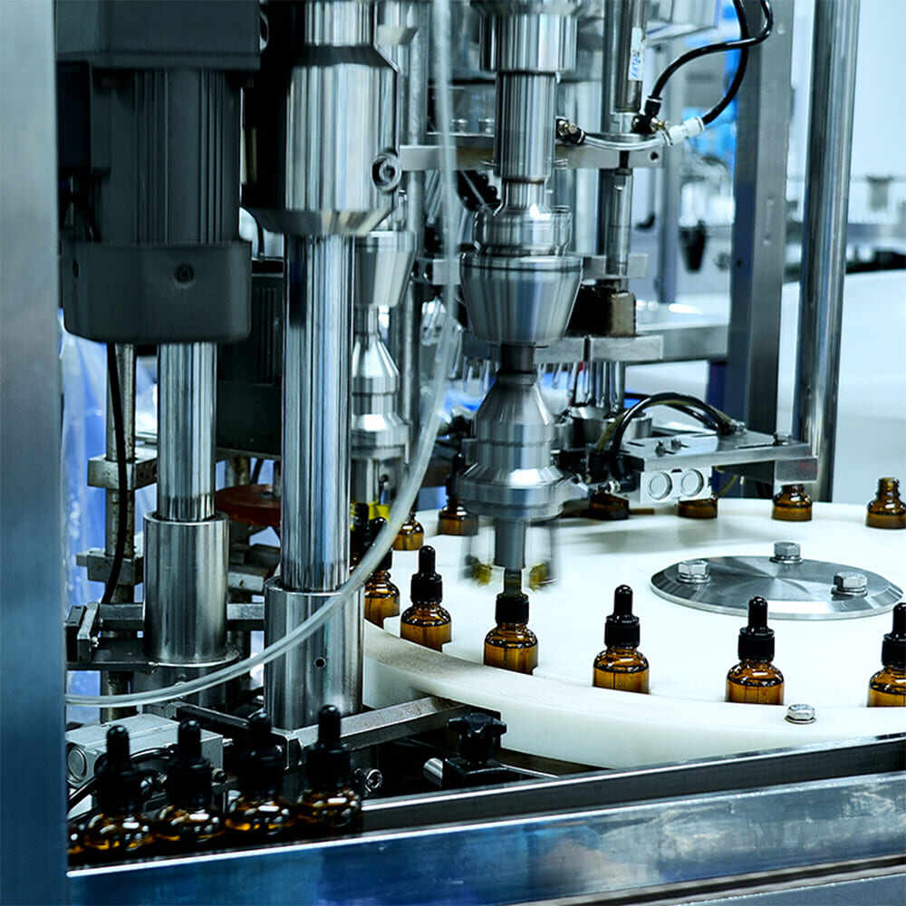 Sealing/screwing cap