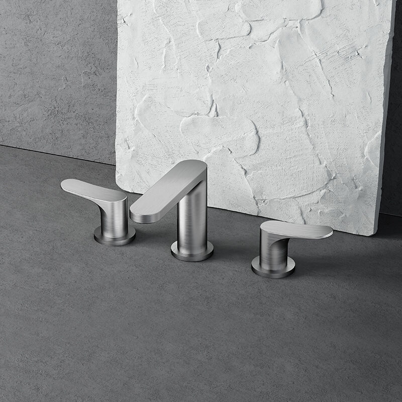 Double Handle Water-Saving Lavatory Faucet - Deck Mount Bathroom Faucet S74 1504