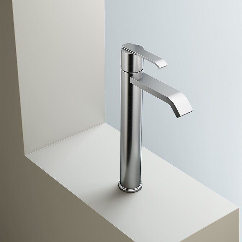 Modern Lavatory Faucet Brass Chrome Finish S78 1063