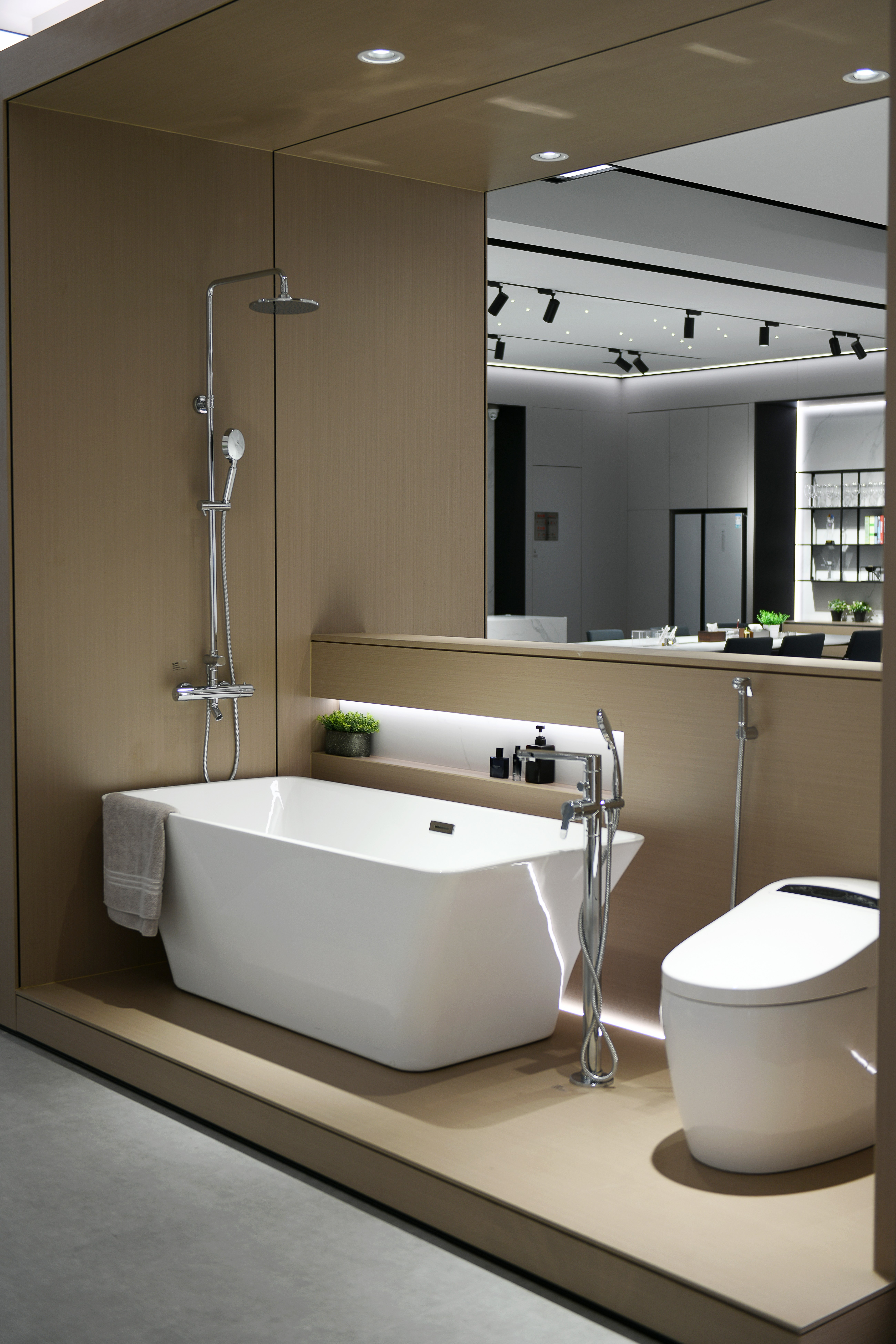 High-Quality Tub Spout | Wall Mount Bathtub Spout Supplier